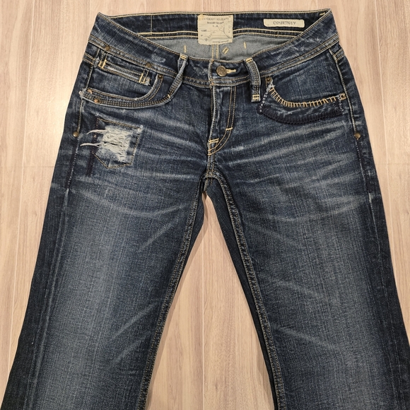 Taverniti So Jeans Courtney Womens Blue Size 28 Actual 30X32 Miltary Patch. - Picture 3 of 15